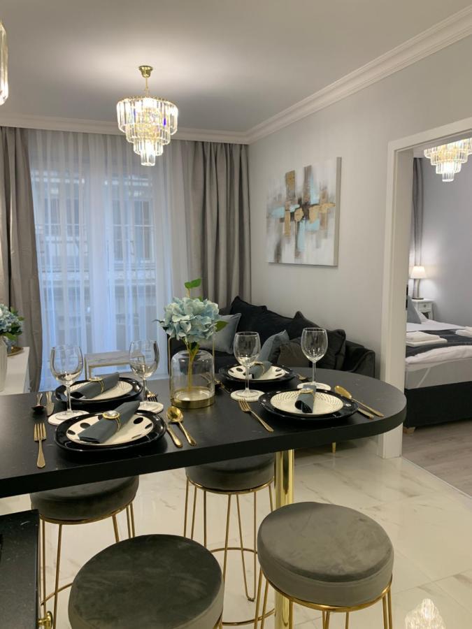 Hamptons Apartment シフィノウイシチェ エクステリア 写真