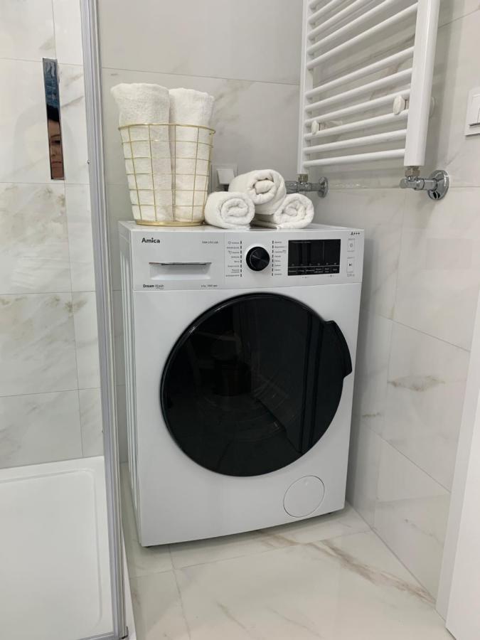 Hamptons Apartment シフィノウイシチェ エクステリア 写真