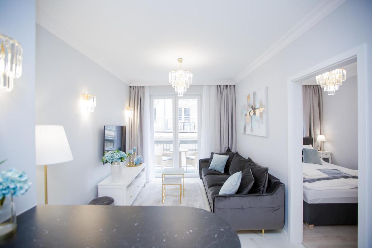 Hamptons Apartment シフィノウイシチェ エクステリア 写真